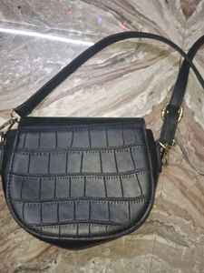 Black Croc Embossed Crossbody Bag