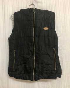 Pop-air Black Sleeveless Jacket