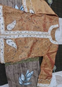 Vintage Elegant Embellished Lehnga