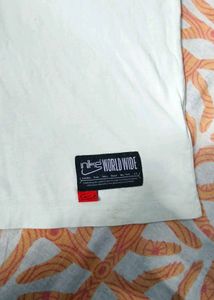 NIKE Logo Print Crew-Neck T-Shirt white colour