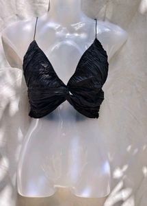 279. Black Crisscross Crop Top