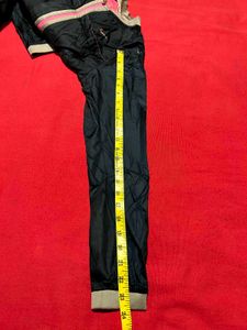 Nike Women’s Lightweight Track Jacket – Size L