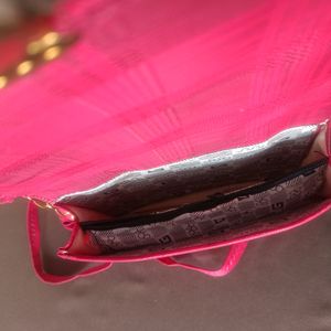 New Hanging Purse ( FREE DELIVERY)
