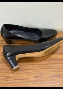black formal heels