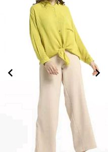Women&#39;s Relaxed Fit Shirt