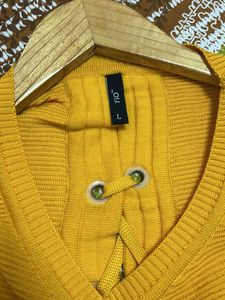 Mustard Sweatshirt
