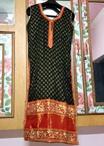 Black & Gold Polka Dot Kurti