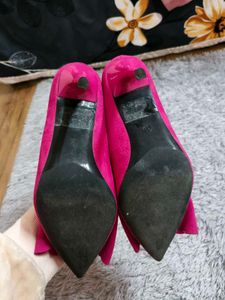 Price Drop ❗❗Flat N Heels