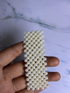 Elegant Pearl Hair Clips (Set of 2)