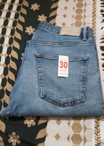 Zara Light Wash Jeans - Size 30