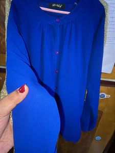 Full Sleeve Blue Top with Gold Detail In Hands