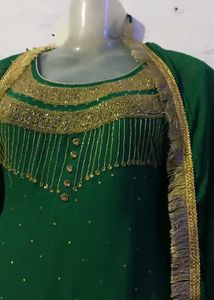 Cut Daana Work Havi Suit