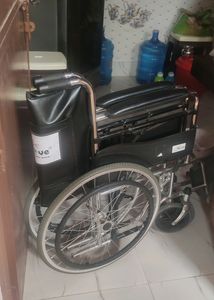 Wheelchair With Comde Tub