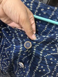 Blue Patterned Button-Up Top(crop Shirt)