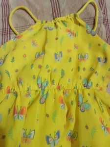 Lovely Sleevless Frock