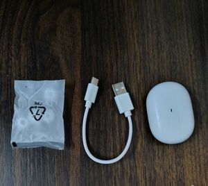 Spigen Earbuds