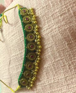 Green &amp; Gold Necklace With Meenakari Work