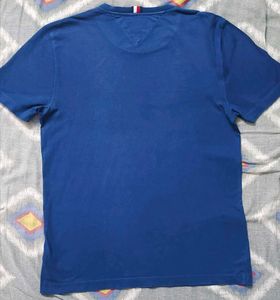 Tommy Hilfiger Graphic Tee - Blue