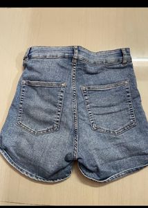 H&amp;M Shorts