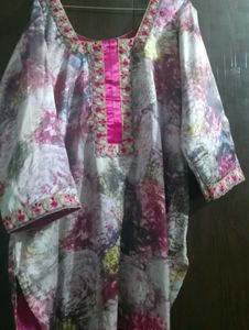 Beautiful Floral Print Woman Kurta Set