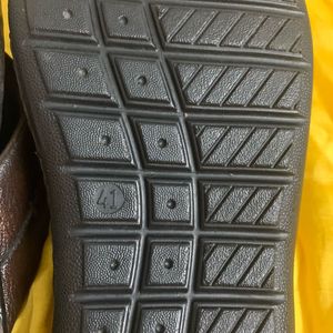 🎇Offer Price 🎇Gabeno Brown Sandals Not In Coins