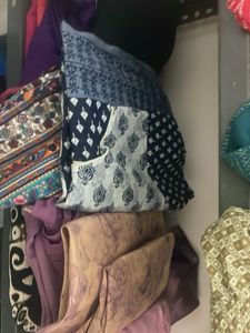 36 Pieces of Single Kurtas &amp; Anarkalis,19 Leggings
