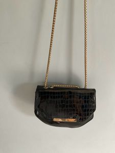 Chic Black Chain Shoulder and sling Bag