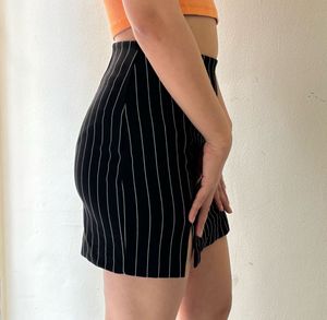 H&amp;M Stripped Skirt