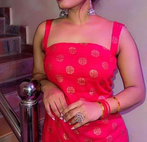 Red &amp; Gold Ethnic Kurta