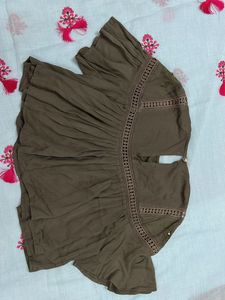 Women Green Top