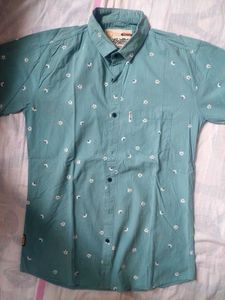 A Shirt Of Medium Size