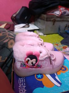 A beautiful Shoe For Both Girl Or Boy