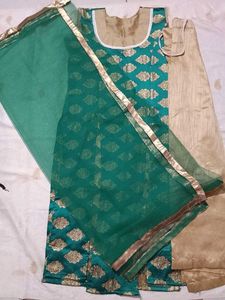 Indian Salwar Kameez Suit