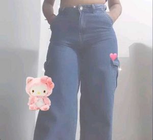 Wide Leg Cargo Jeans