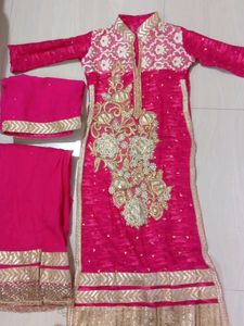 Elegant Pink &amp; Gold Salwar Kameez