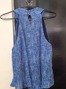 New-Blue Floral Halter Neck Top