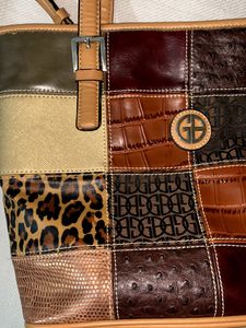 GB 🇺🇸 Leather Handbag