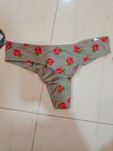 Clovia Brief L Size Throne