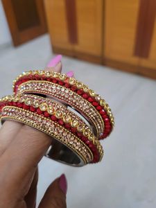 Beautiful Lakh Kangan