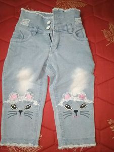 Capri Jeans