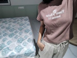 Vintage Brown “Flower Market” Ribbed Crop Top