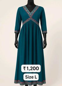 Aliya Cut🩵Teal Embroidered Maxi Dress - Size XXL