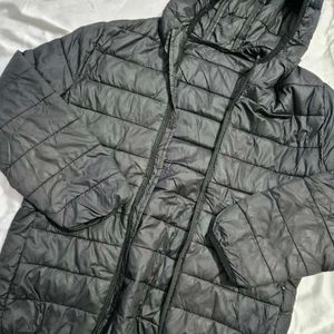 Puffer Jacket - Black