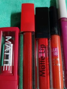 Beautiful Colour Lipsticks 💄💄
