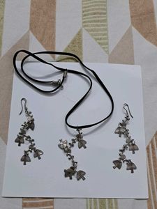 Silver Necklace & Earring Set