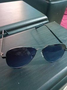 Stylish Aviator Sunglasses
