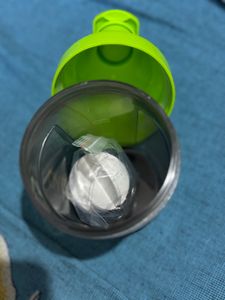 OZiva Gym Shaker Green Top, 300ml