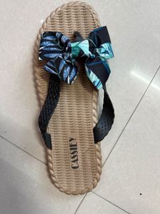 Cassiey Floral Bow Flip Flops