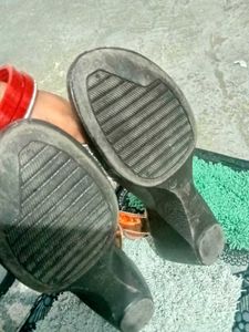 Sandle