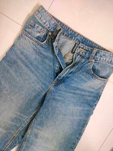 H&amp;M Straight Fit Blue Jeans For Women